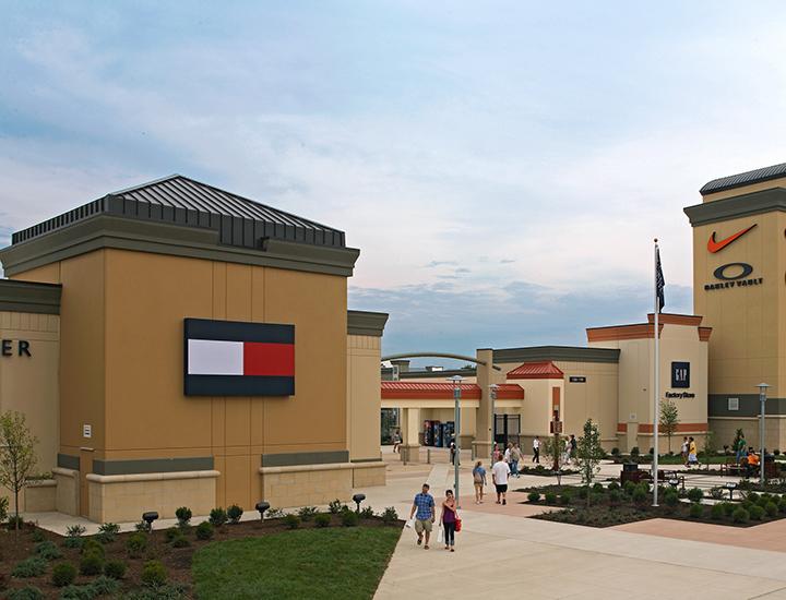 290 outlet mall