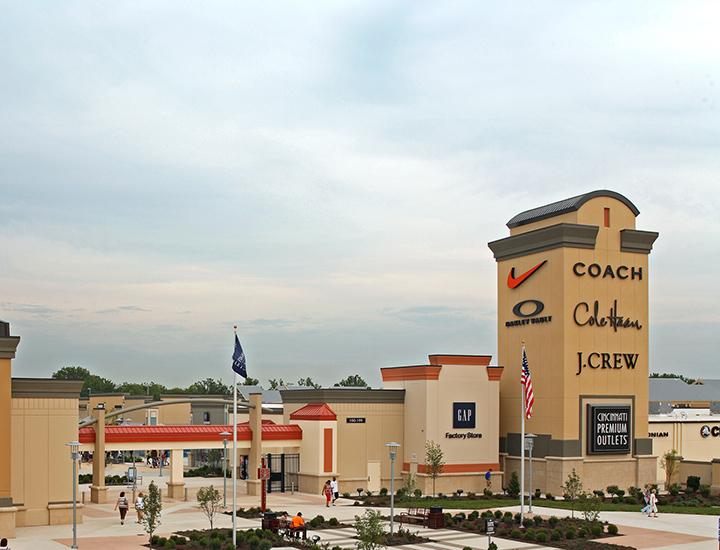 Cincinnati Premium Outlets, Outlet Mall