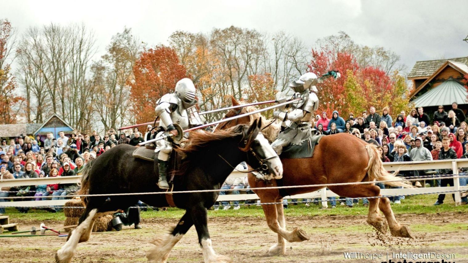 Putting the “Fest” in Festival: Fall Celebrations are Headed to Warren